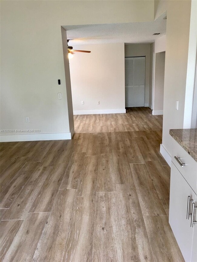 Building Photo - 12715 SW 102nd Terrace