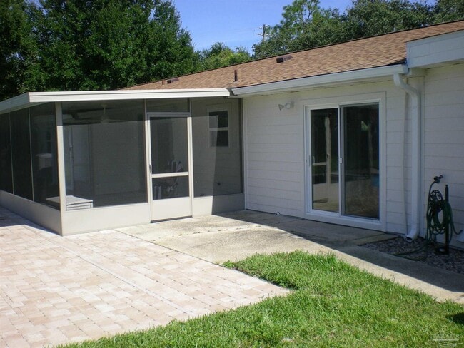 Building Photo - 11606 Chanticleer Dr