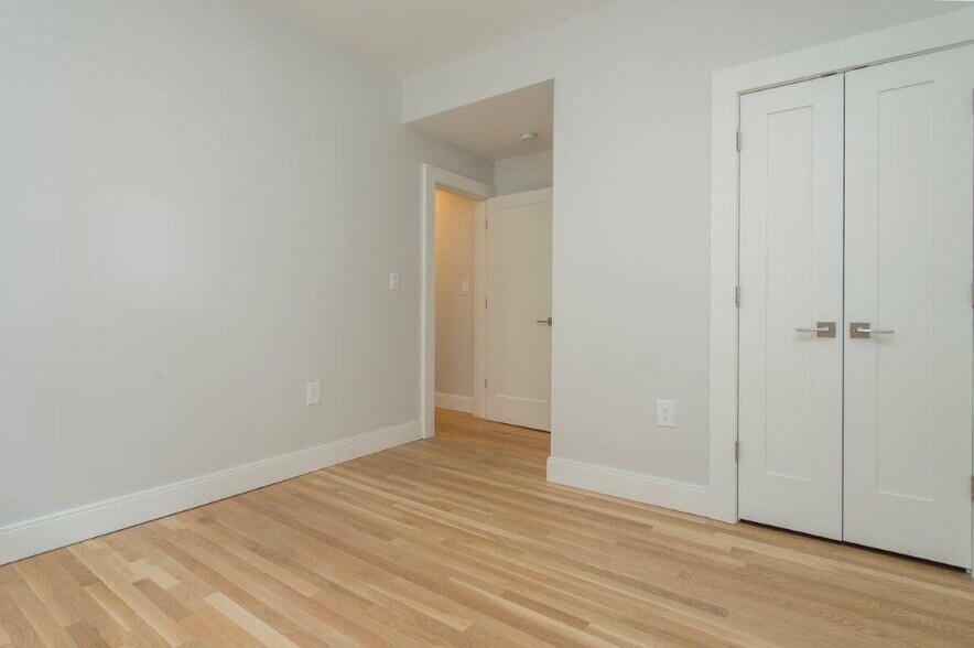 Building Photo - 31 South St