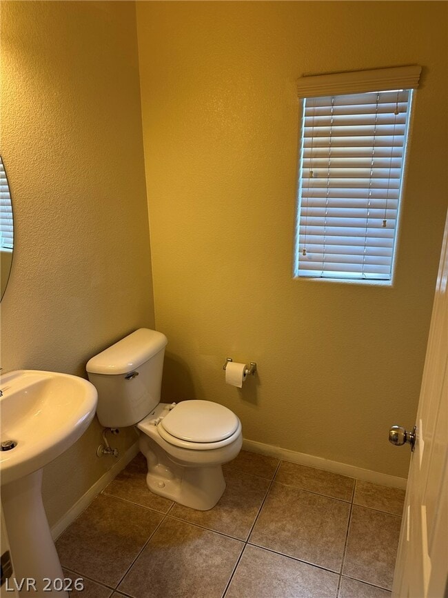 Building Photo - 10060 Bonterra Ave