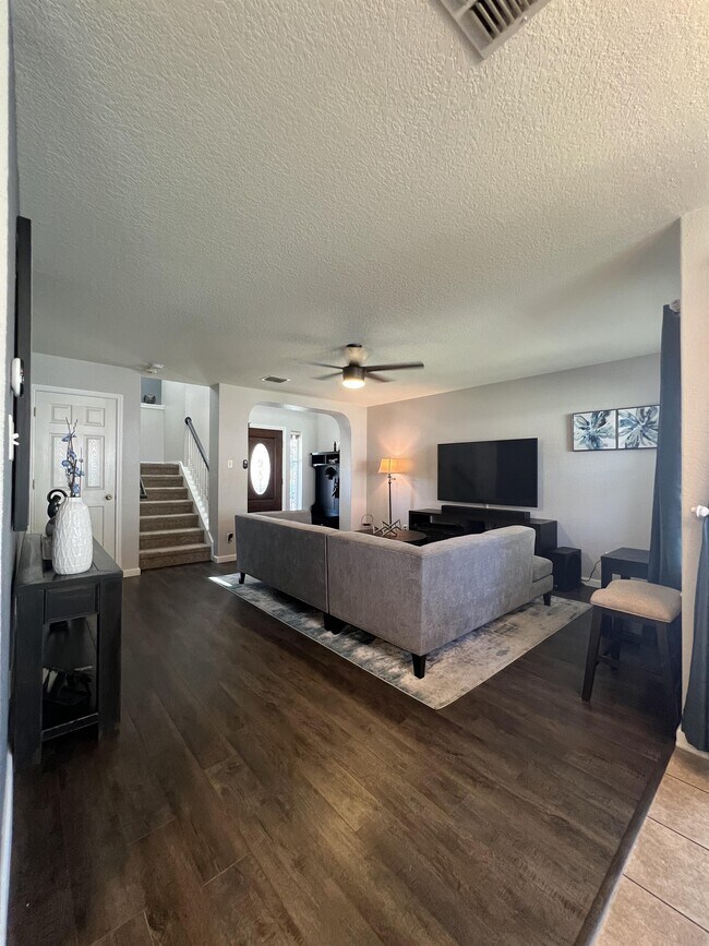 Building Photo - 646 Lynx Mountain