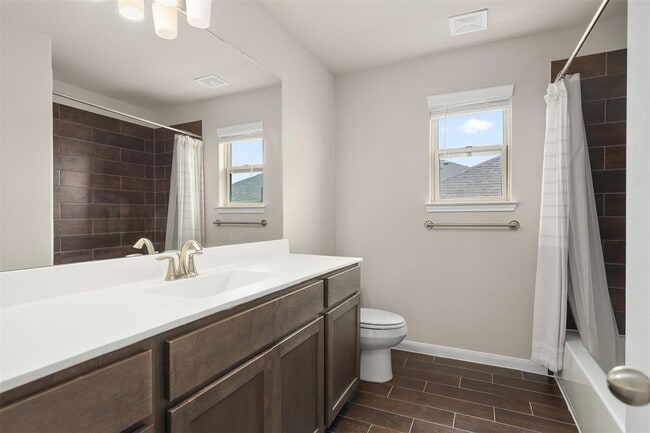 Building Photo - 13202 Villa Sola Dr