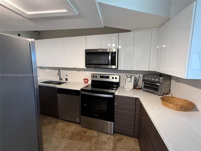 Building Photo - 5701 Biscayne Blvd