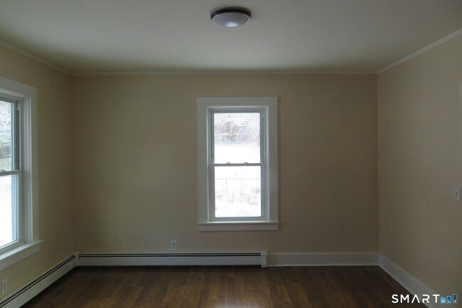 Building Photo - 37 Buckley Hill Rd