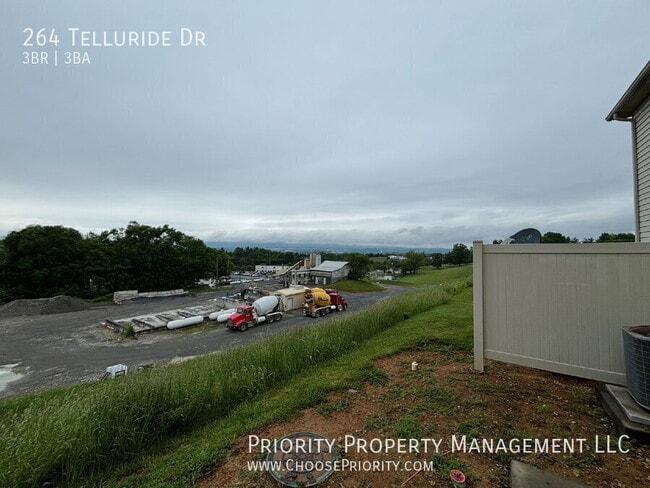 Building Photo - 264 Telluride Drive