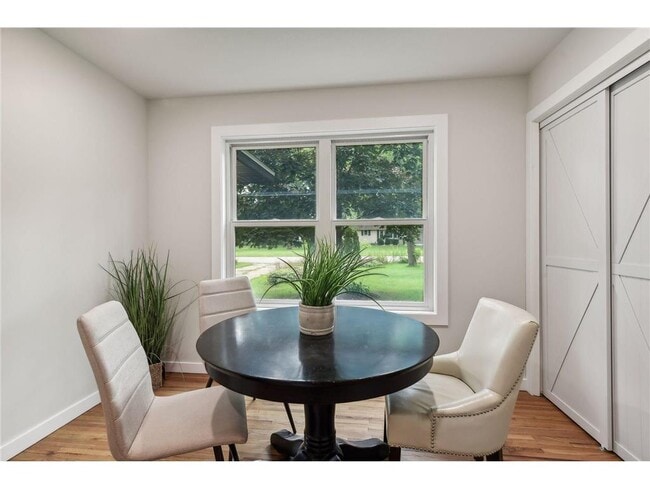 Building Photo - 17710 13th Ave N