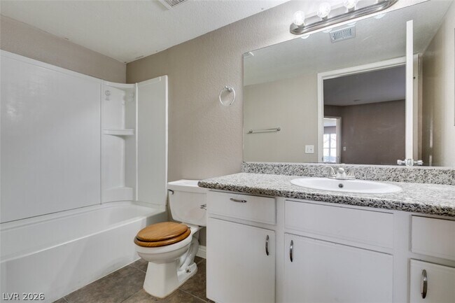 Building Photo - 2300 E Silverado Ranch Blvd