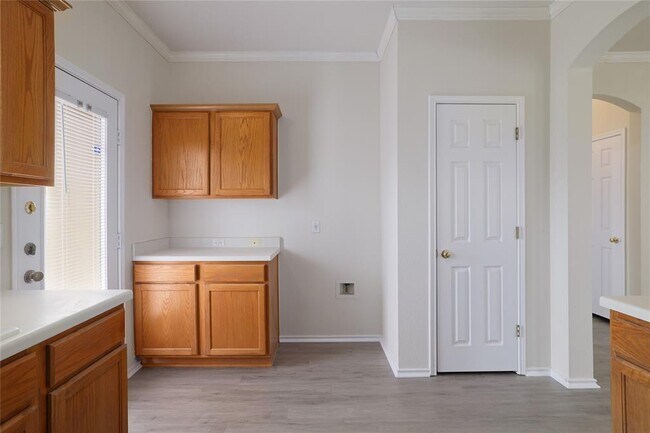 Building Photo - 1740 Amberwood Loop