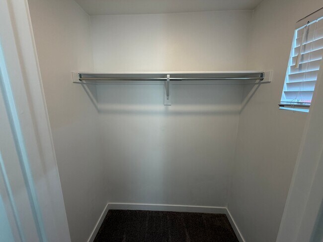Building Photo - 5122 W Dolce Ct