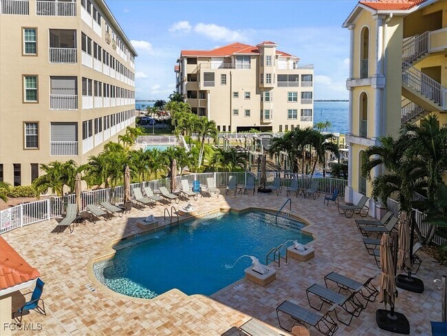 Building Photo - 4235 SE 20th Pl