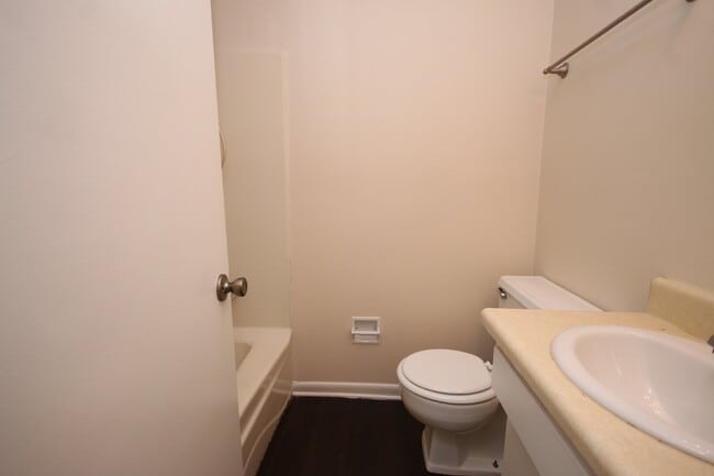 Building Photo - 4/2 Brick Home in Northeast Pensacola for ...