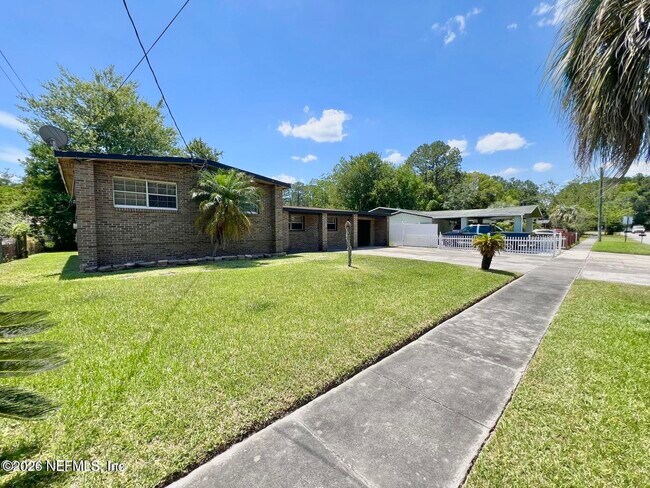 Building Photo - 6634 Kinlock Dr