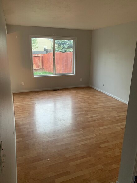 Building Photo - 92 13th St