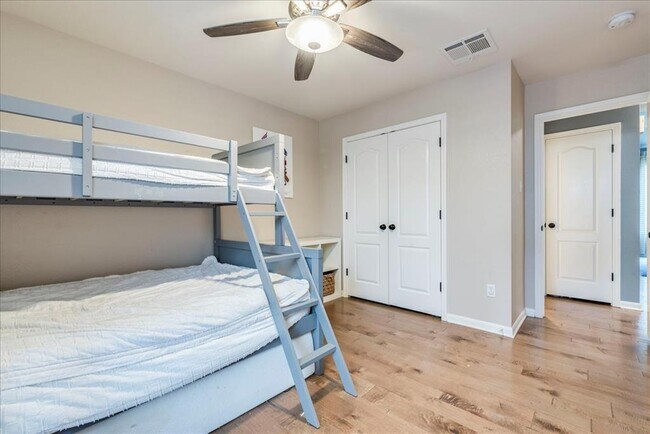 Building Photo - 9205 Rock Castle Cove