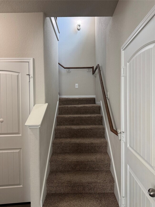 Building Photo - 3676 Cub Dr