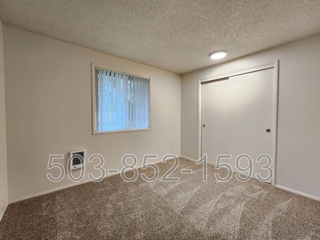 Building Photo - 1829 NE 23rd Ct