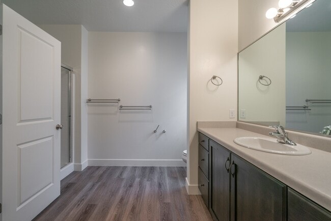 Building Photo - Small Dog Friendly Home With RV Parking
