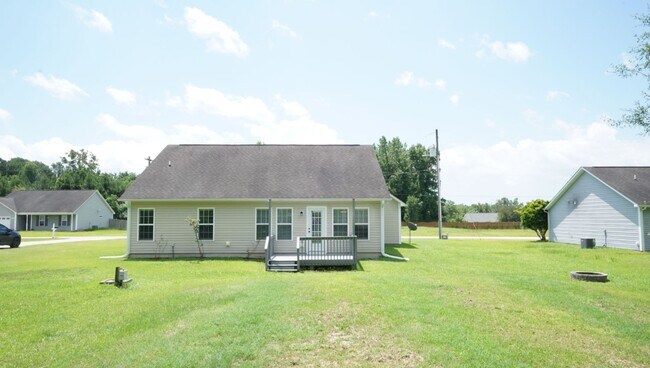 Building Photo - 106 Farmgate Dr