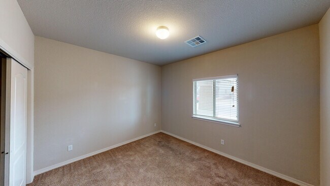 Building Photo - 7805 Enchanted Cir Dr