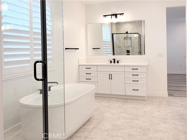 Building Photo - 26788 Bermudez St