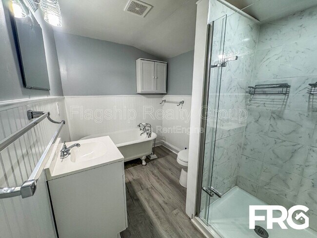 Building Photo - 914 Seaboard St