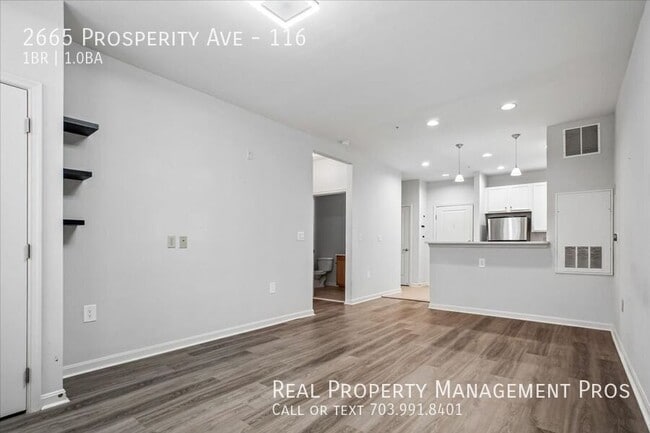 Building Photo - 2665 Prosperity Ave