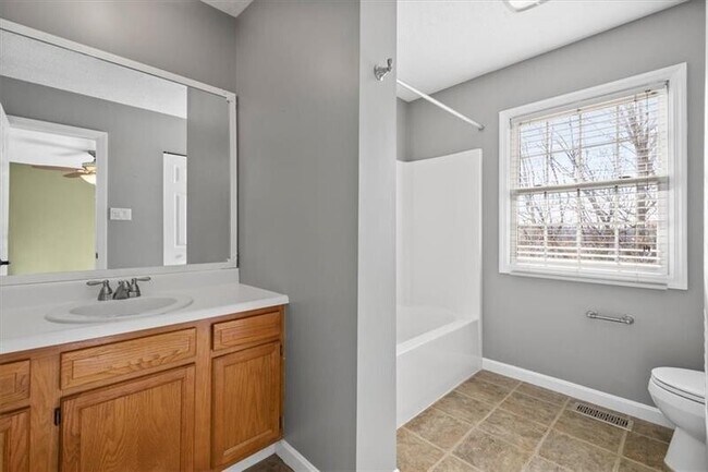 Building Photo - 102 Westbrooke Ln