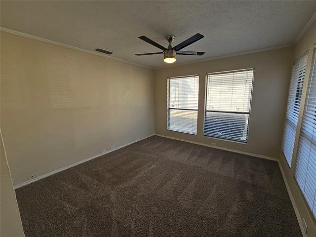 Building Photo - 3213 Saddlehead Dr