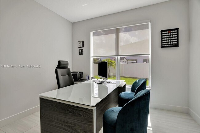 Building Photo - 1171 Veleiros Blvd