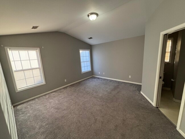 Building Photo - 160 Blue Heron Pl