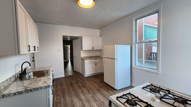 Building Photo - 4600 Friendship Ave