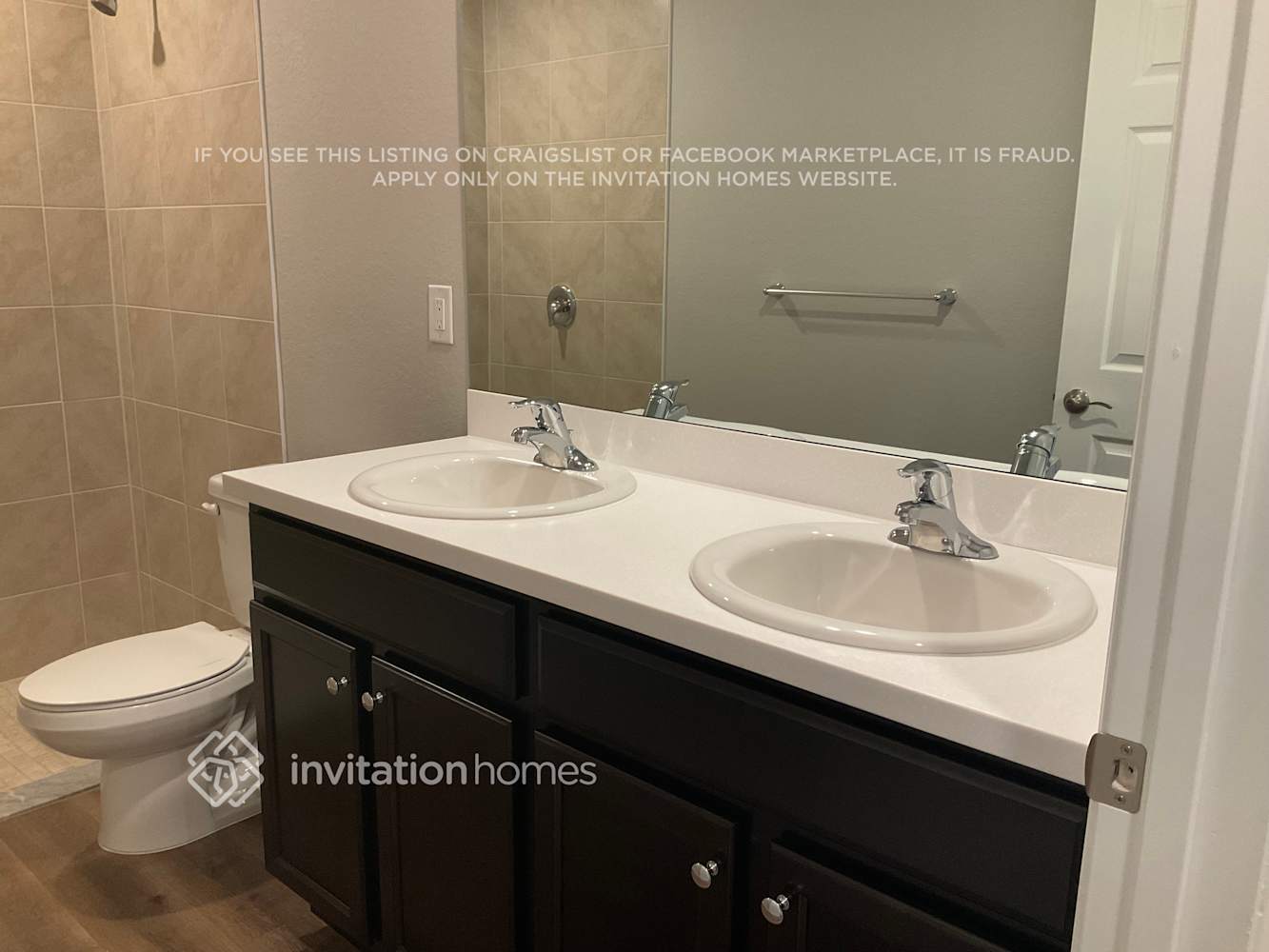 Building Photo - 16063 Dinal Dr