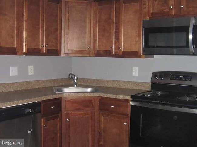 Building Photo - 106 Timberlake Terrace