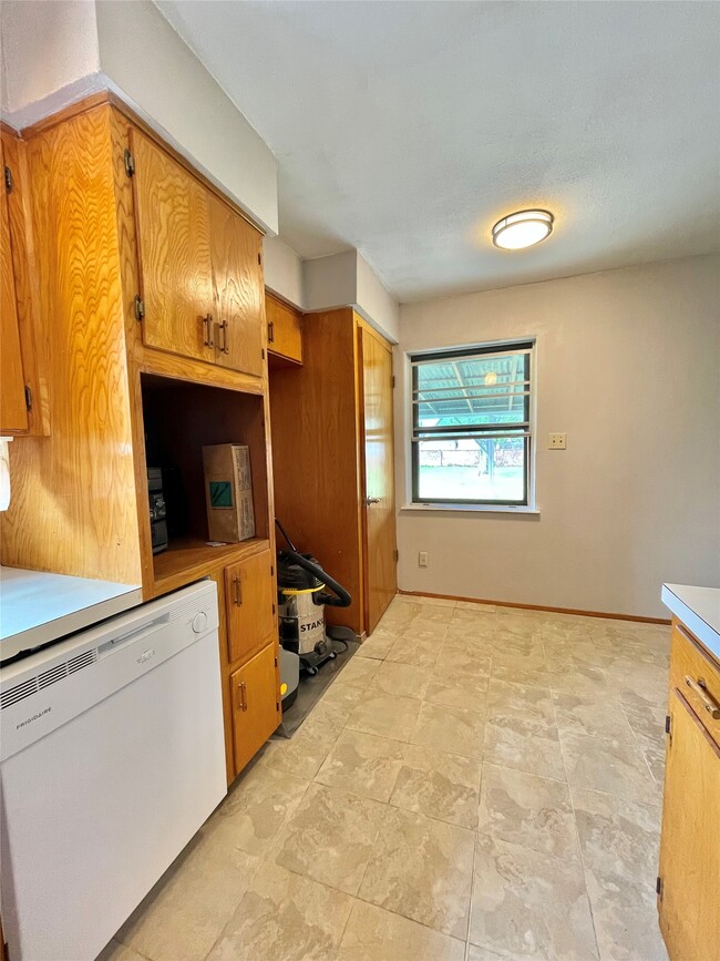 Building Photo - 509 Dwyer St