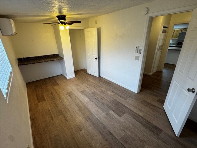 Building Photo - 1103 Copper Dr