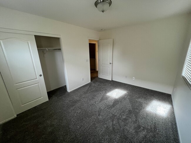 Building Photo - 3745 Austell St
