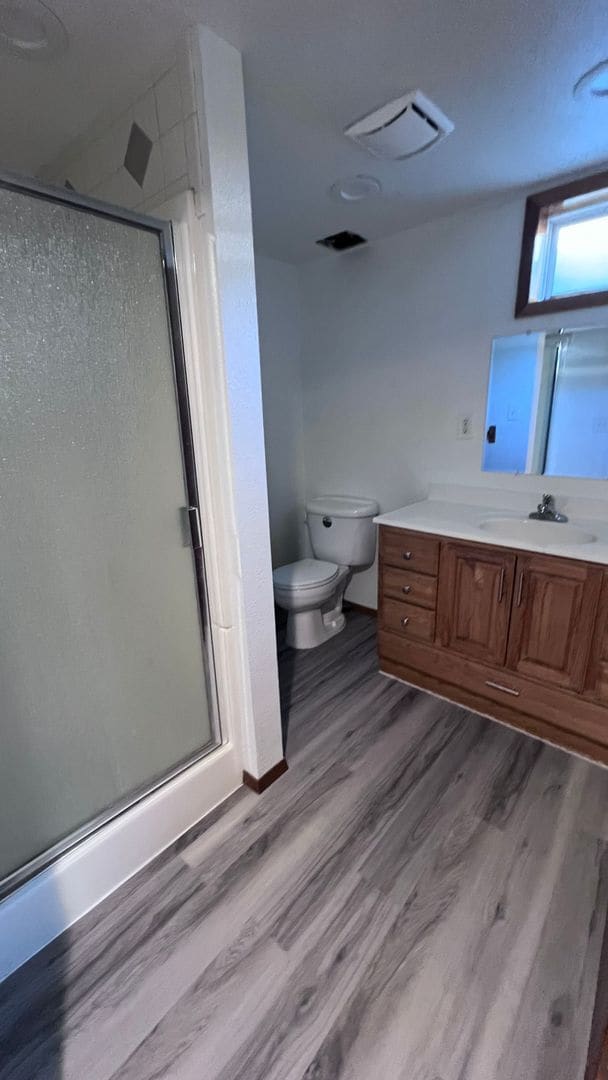 Building Photo - Beautiful 4 bedroom 2 bath home!