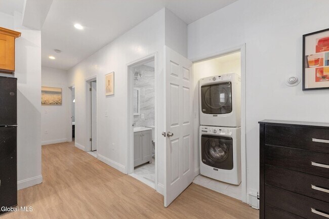 Building Photo - 2210 15th St