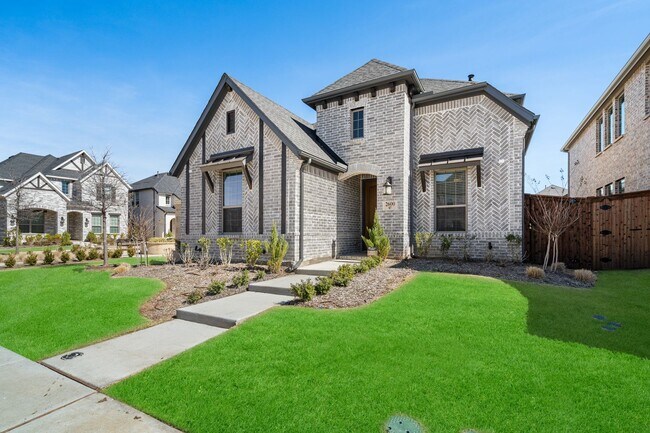 Building Photo - 2600 Chester Dr