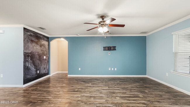 Building Photo - 3214 Caitlin St