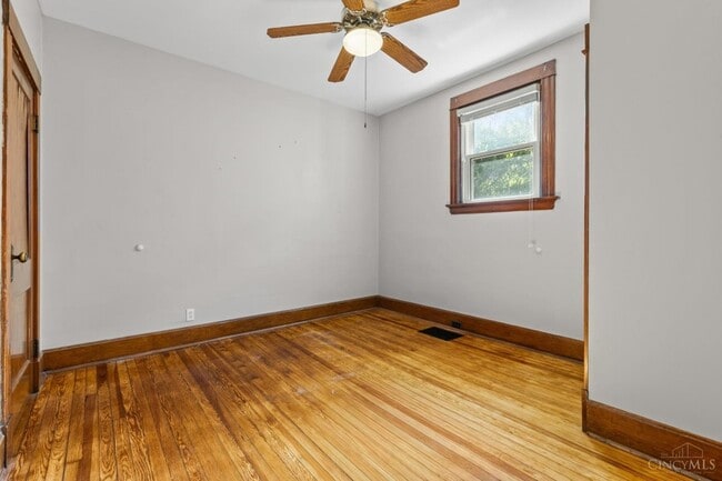 Building Photo - 3403 Brotherton Rd