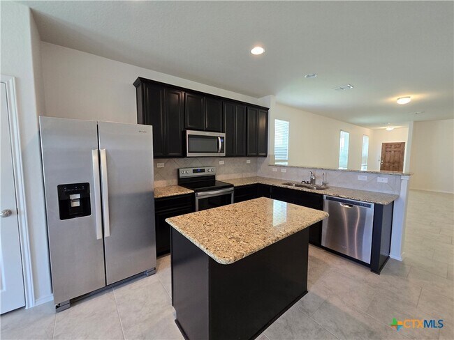 Building Photo - 334 Mistflower