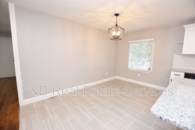 Building Photo - 312 Cannon St