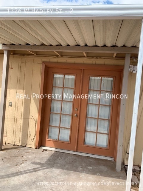 Building Photo - 1326 W Hadley St