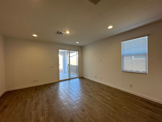 Building Photo - Nextgen home in Phoenix