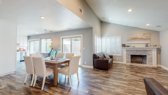 Building Photo - Gorgeous Blossom Valley area home in cul-de-sac! - $4,575/mo