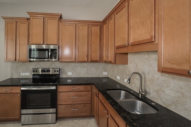 Building Photo - 20762 Rainmead Dr