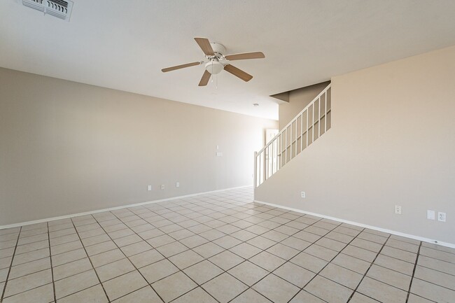 Building Photo - Home in Chandler for rent