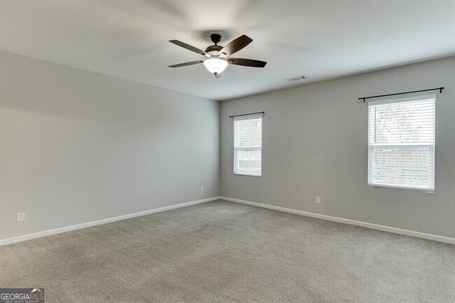 Building Photo - 145 Alexander Ln