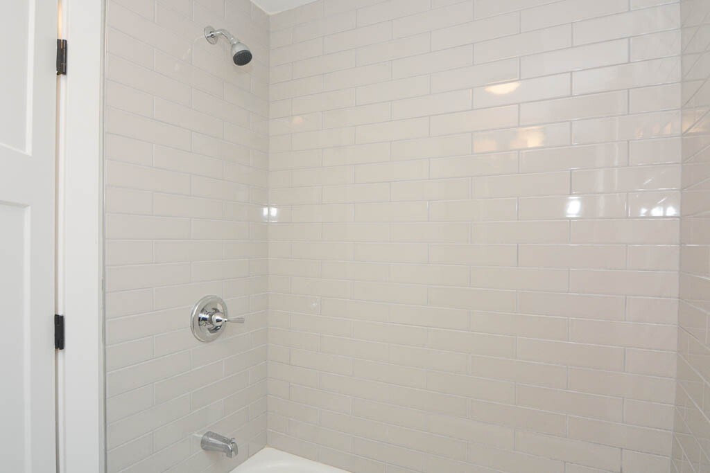 Building Photo - 3545 N Broadway